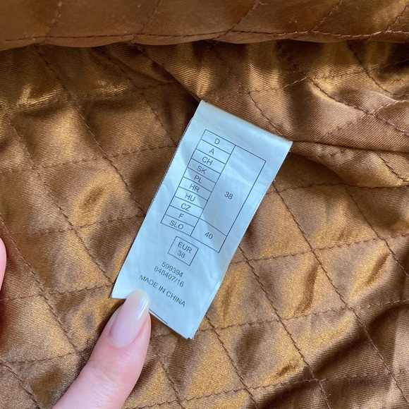 VINTAGE Leather Belted Coat - Picture 8 of 8